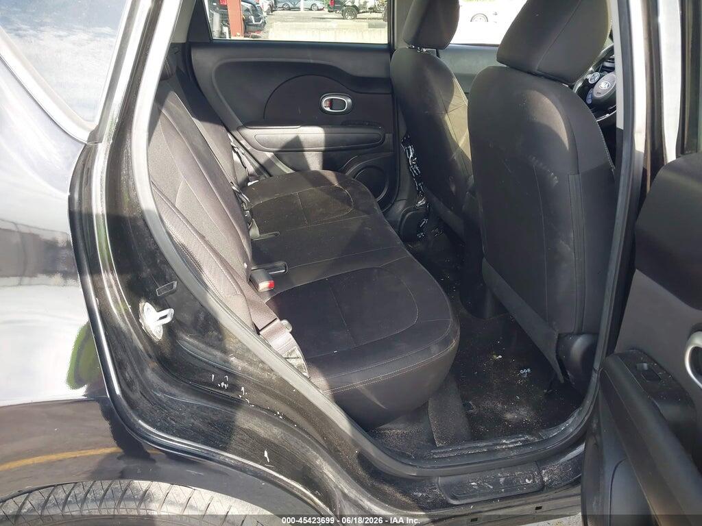 KNDJN2A25F7789313 2015 KIA SOUL photo no. 8