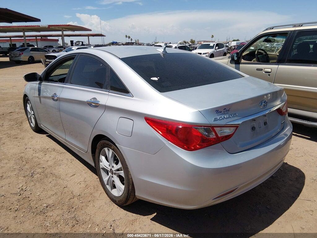 5NPEC4ACXBH139071 2011 HYUNDAI SONATA photo no. 3