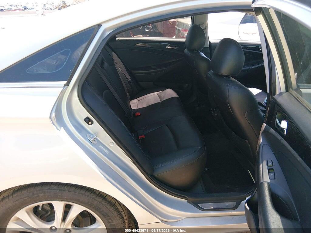 5NPEC4ACXBH139071 2011 HYUNDAI SONATA photo no. 8