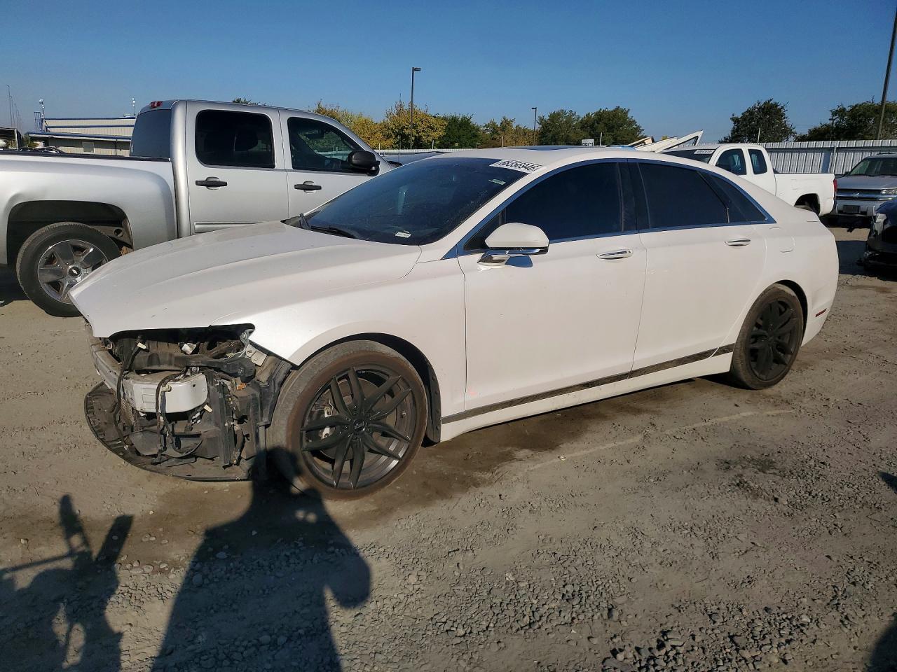2017 LINCOLN MKZ RESERVE