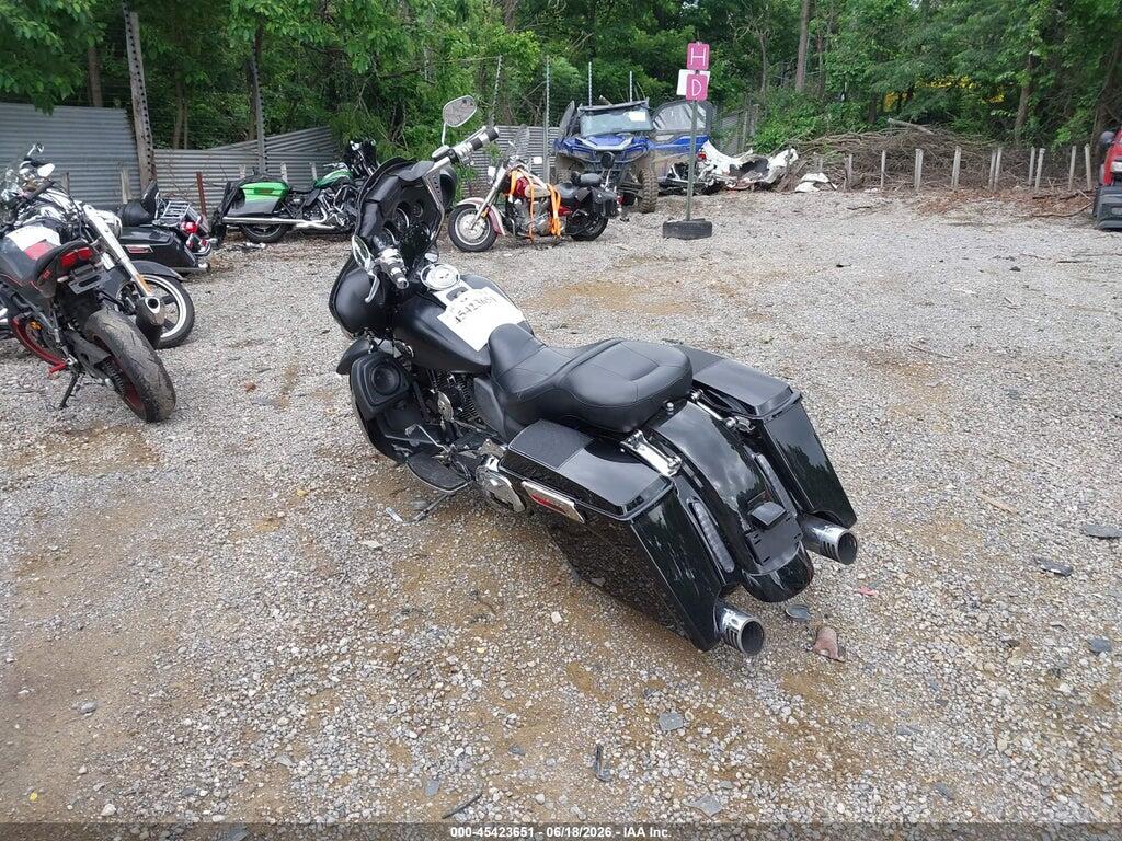 1HD1FC4119Y612518 2009 HARLEY-DAVIDSON FLHTCU photo no. 3