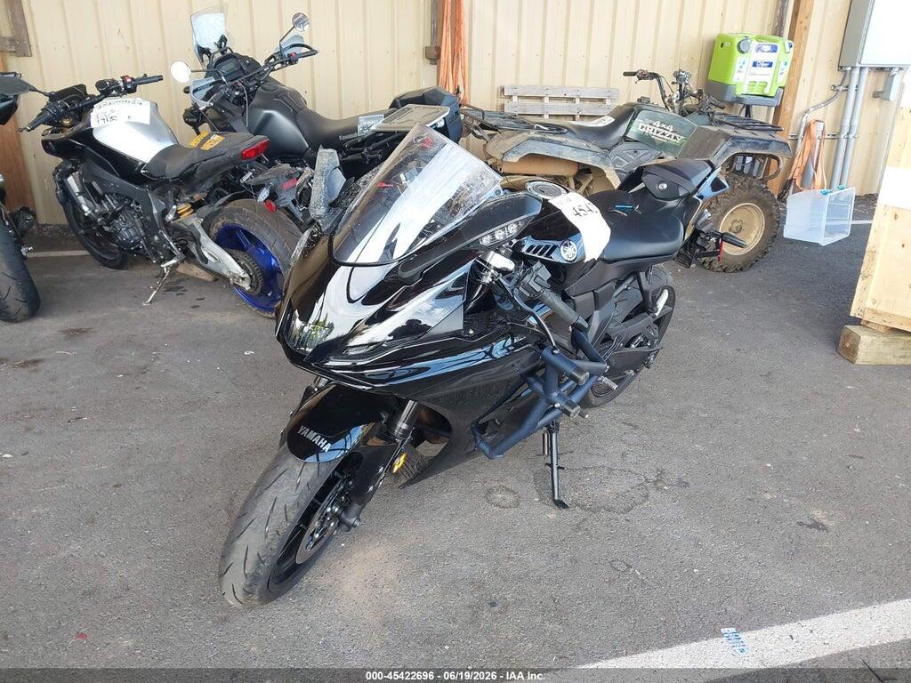 JYARM60E2TA004913 2026 YAMAHA YZFR7 photo no. 2