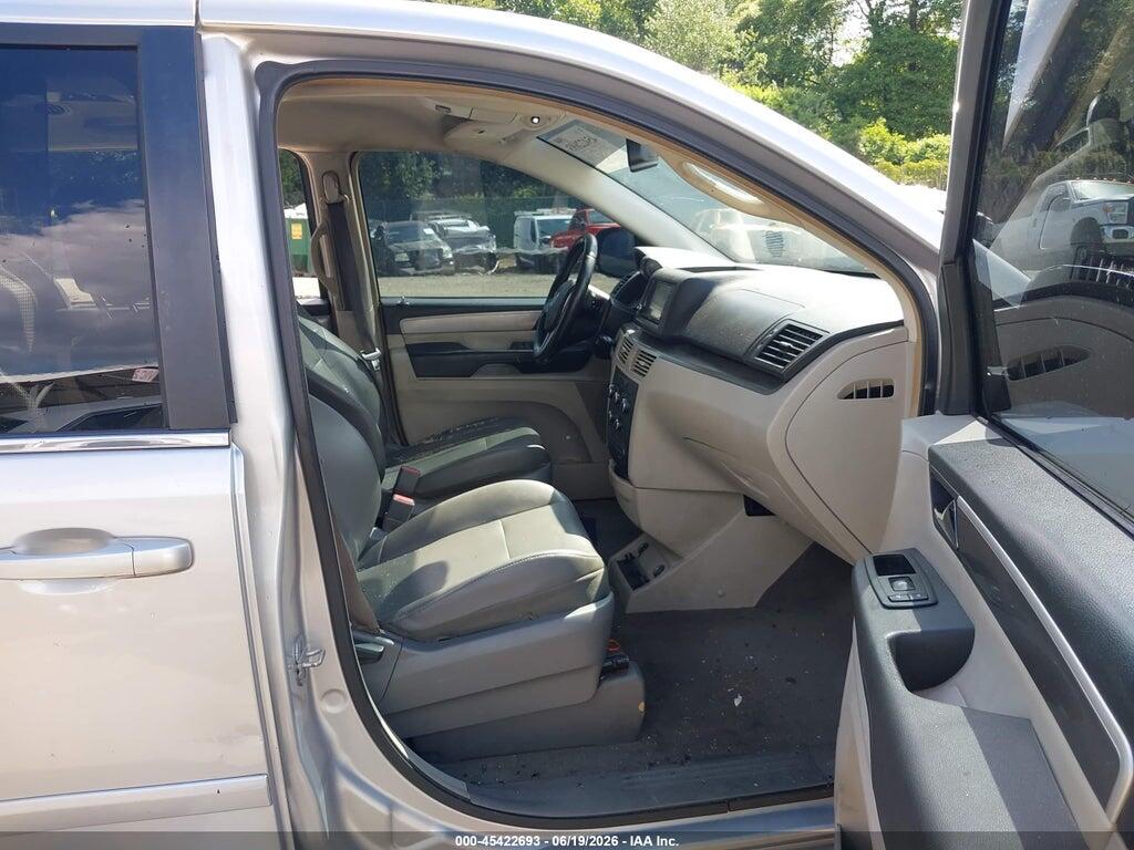 2C4RVABG6CR276461 2012 VOLKSWAGEN ROUTAN photo no. 5