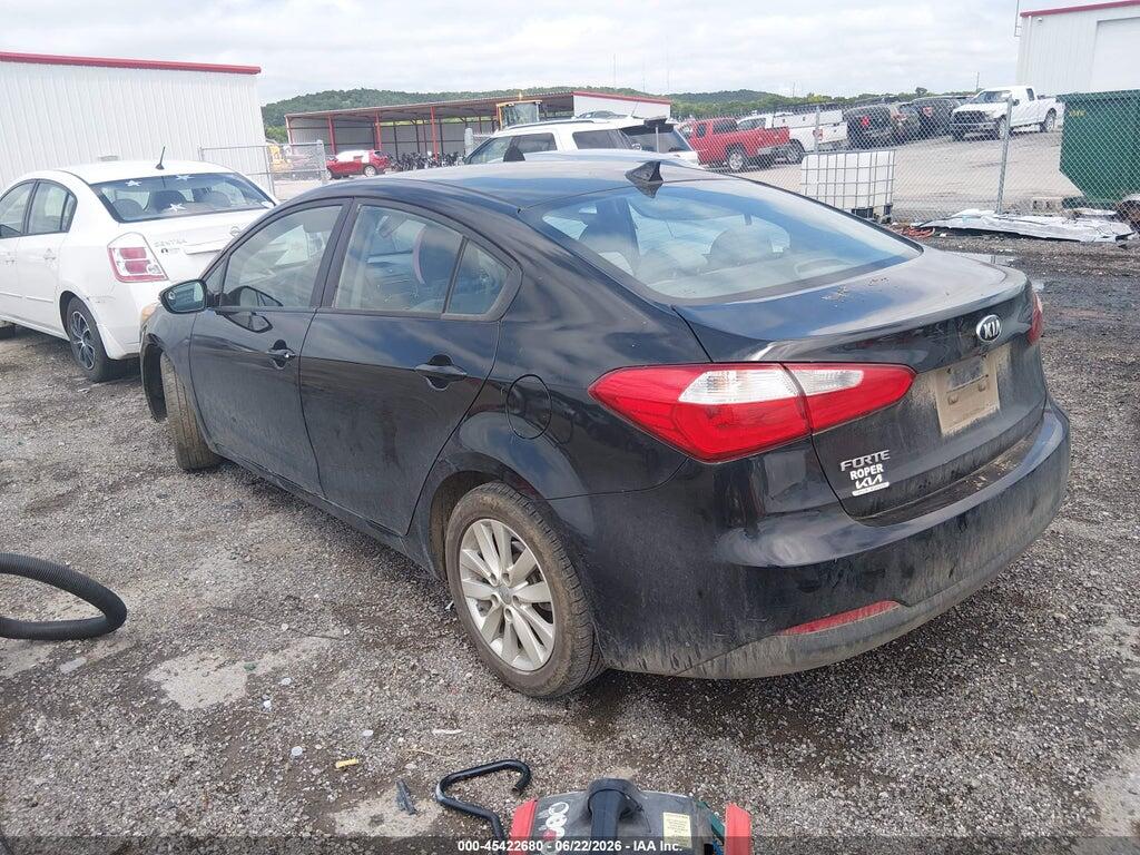 KNAFX4A60G5533556 2016 KIA FORTE photo no. 3
