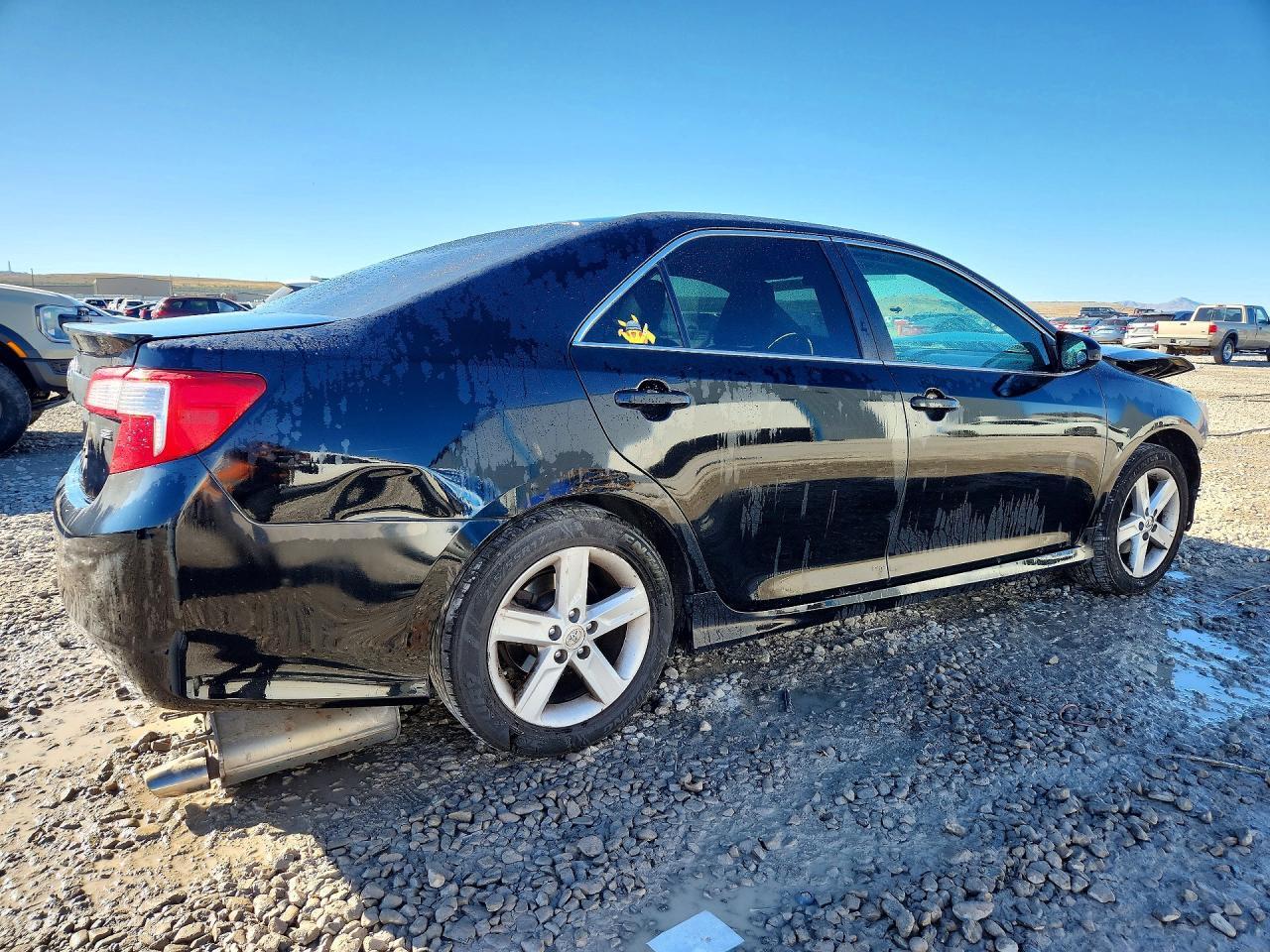 2013 TOYOTA CAMRY SE — Фото 3 из 13