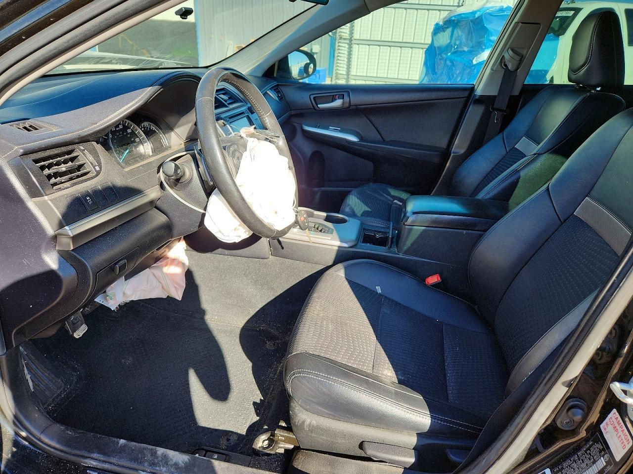 2013 TOYOTA CAMRY SE — Фото 7 из 13