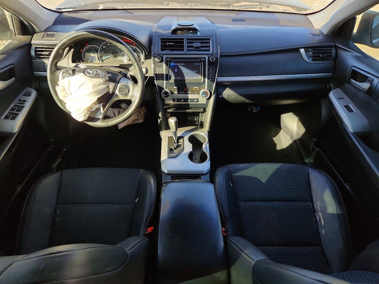 2013 TOYOTA CAMRY SE — Фото 8 из 13