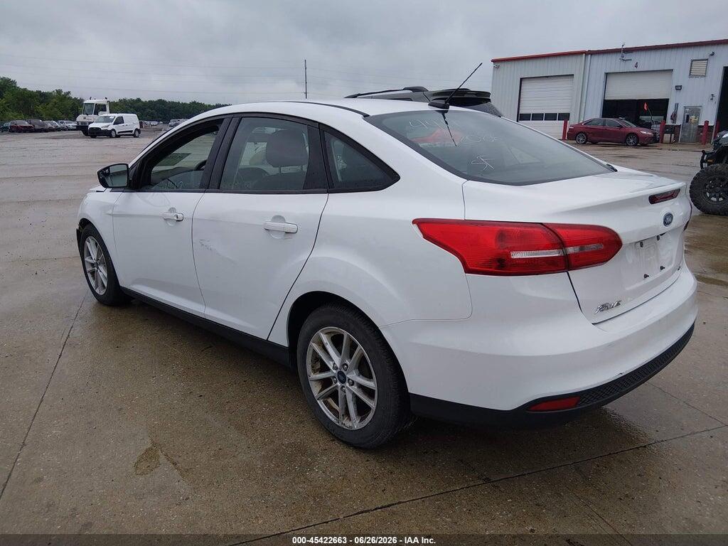 1FADP3F23JL212548 2018 FORD FOCUS photo no. 3