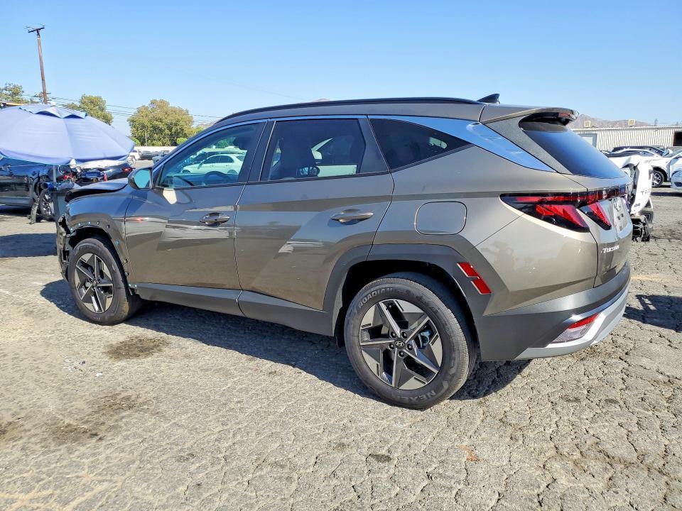 2026 HYUNDAI TUCSON SEL — Фото 2 из 13