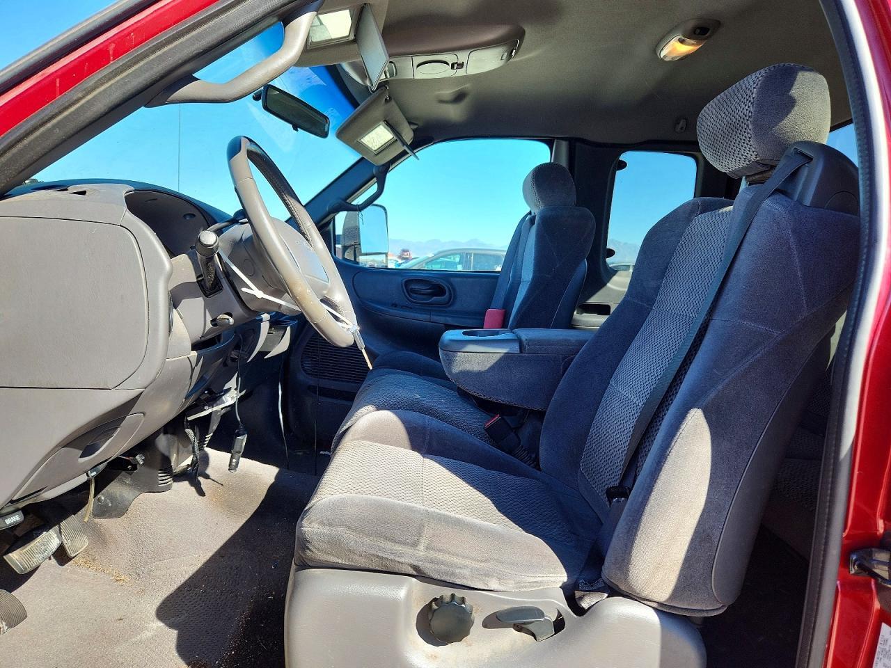 2002 FORD F150 — Фото 7 из 12
