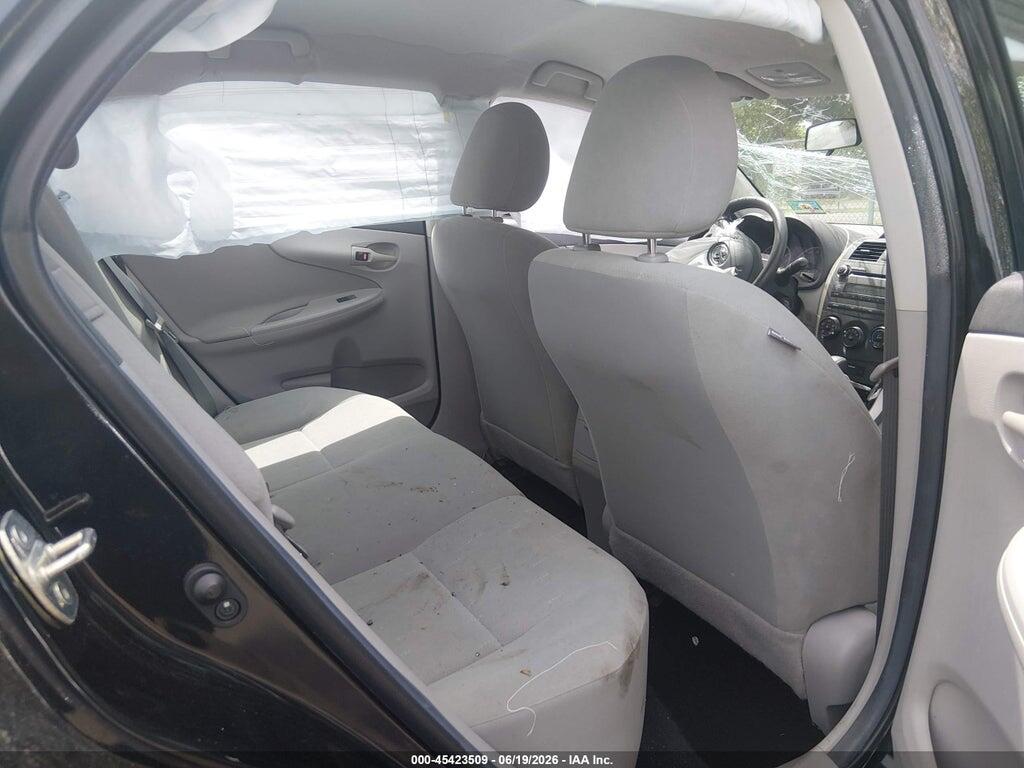 2T1BU4EE5DC101605 2013 TOYOTA COROLLA photo no. 8