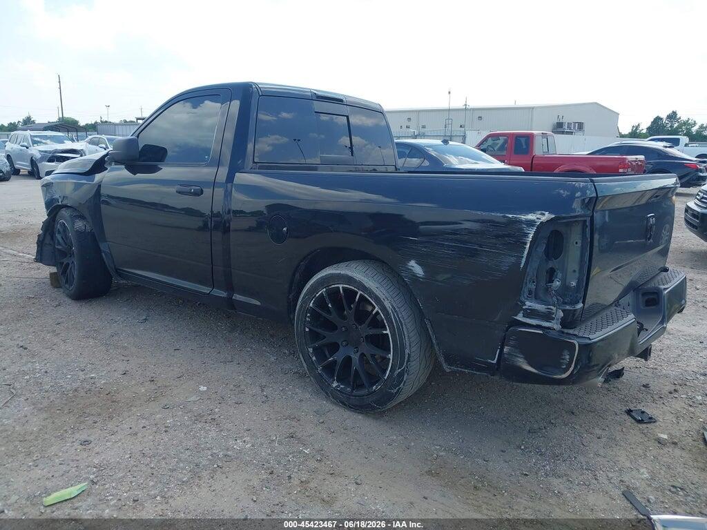 3C6JR6AT5HG745864 2017 RAM 1500 photo no. 3