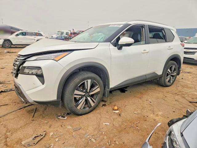 2024 NISSAN ROGUE SL