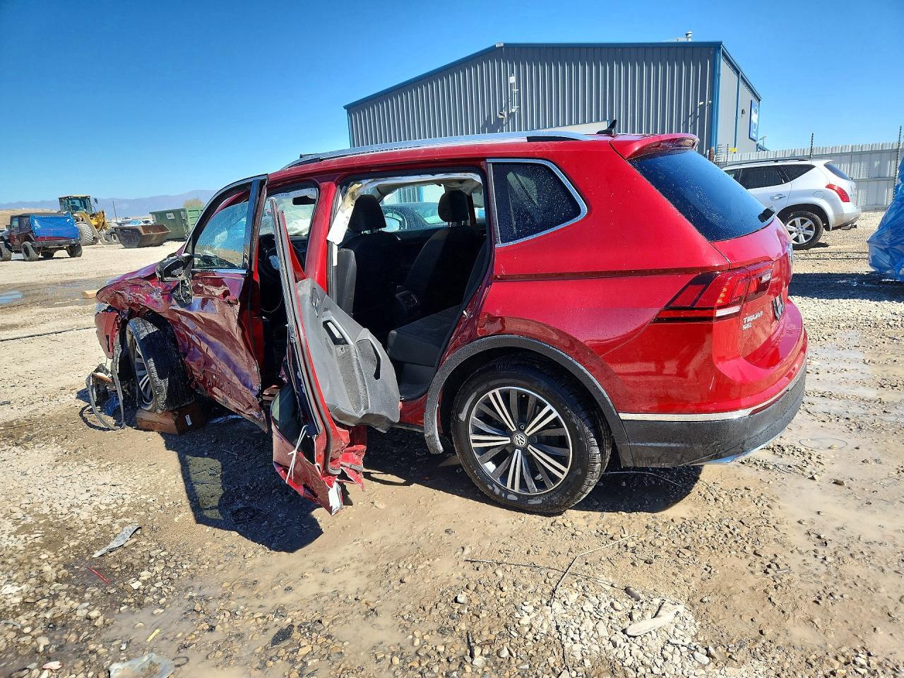 2018 VOLKSWAGEN TIGUAN SE — Фото 2 из 13