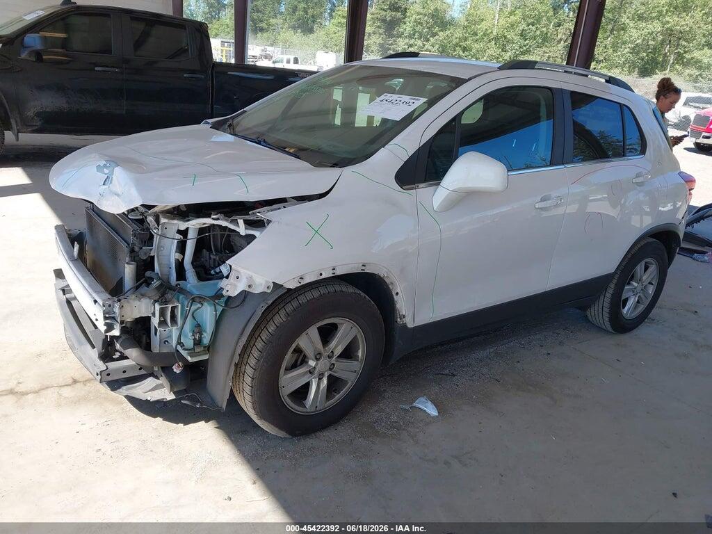 3GNCJLSB1LL209983 2020 CHEVROLET TRAX photo no. 2