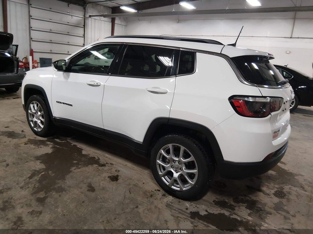 3C4NJDFB7NT184706 2022 JEEP COMPASS photo no. 3