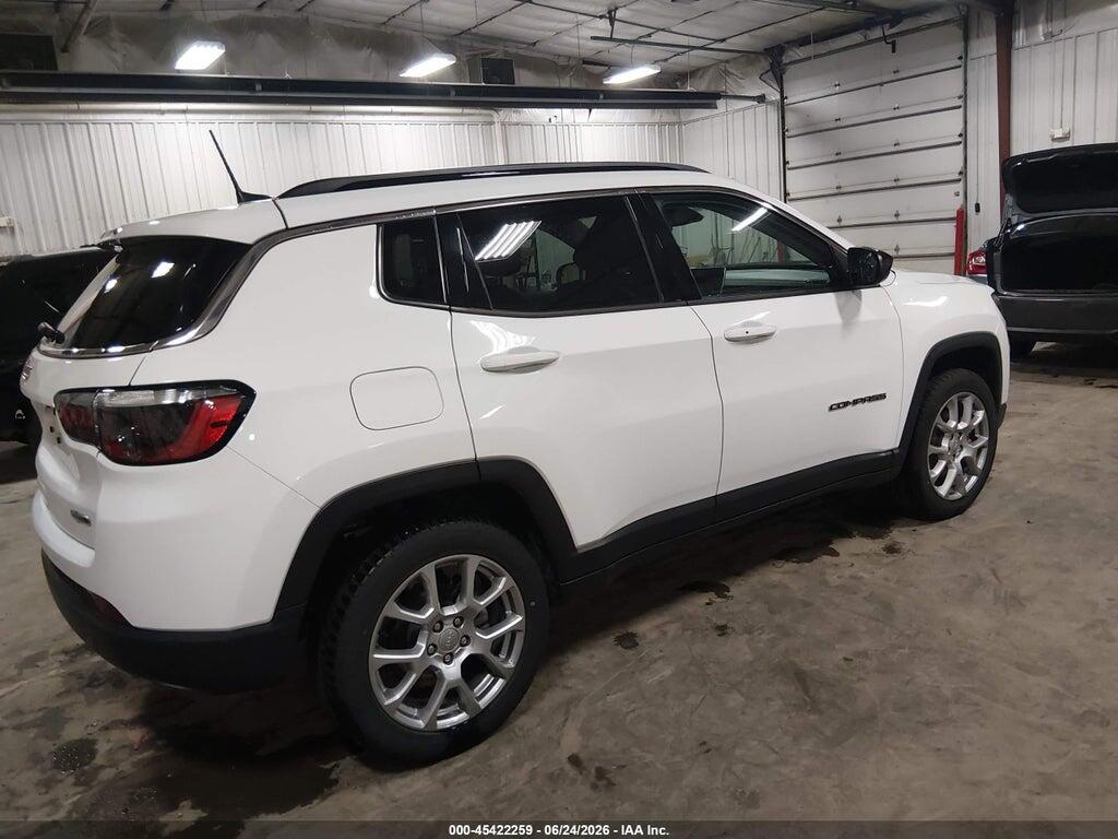 3C4NJDFB7NT184706 2022 JEEP COMPASS photo no. 4