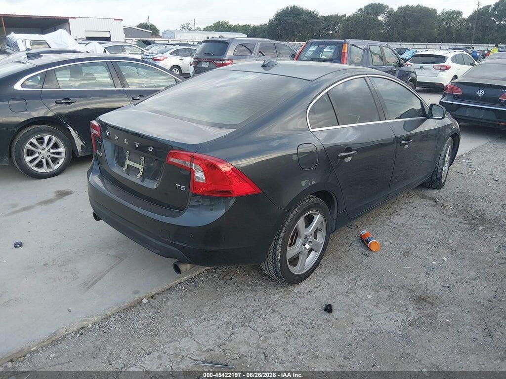 YV1612FS7D2210174 2013 VOLVO S60 photo no. 4