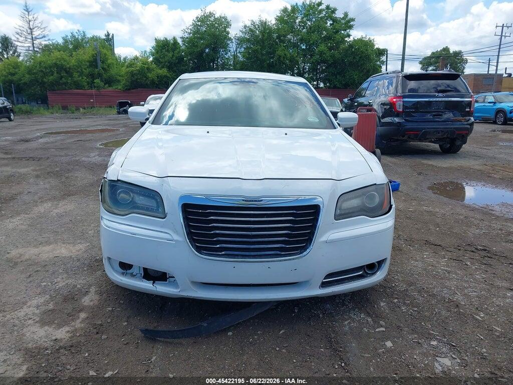 2C3CCAGT0DH505763 2013 CHRYSLER 300 photo no. 12