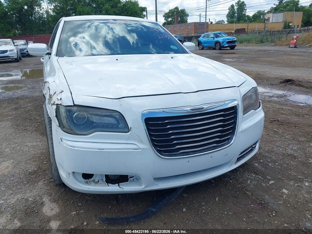 2C3CCAGT0DH505763 2013 CHRYSLER 300 photo no. 6