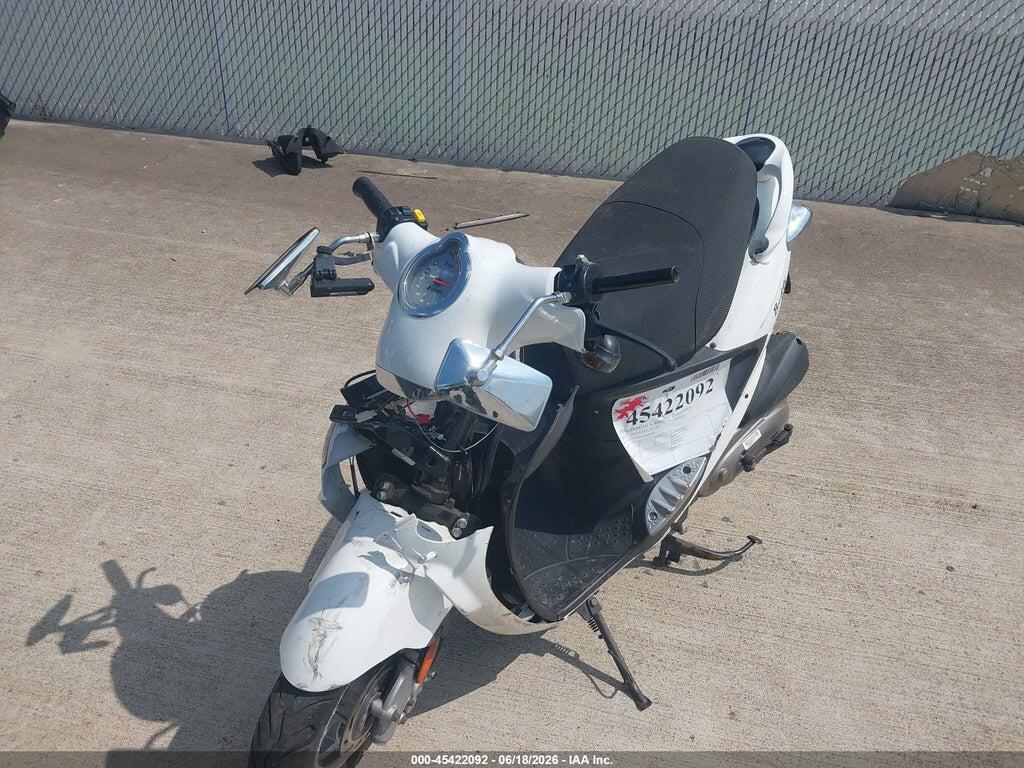 RFVPAC205M1020048 2021 GENUINE SCOOTER CO. BUDDY photo no. 2