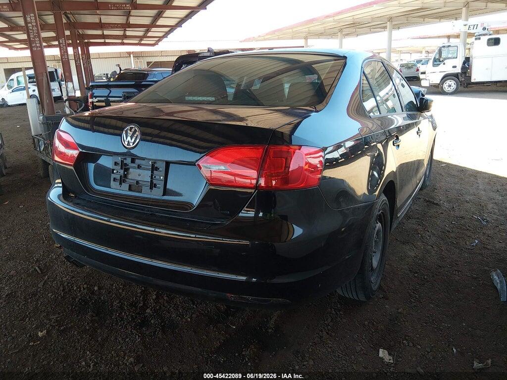 3VW2K7AJ6EM440826 2014 VOLKSWAGEN JETTA photo no. 4