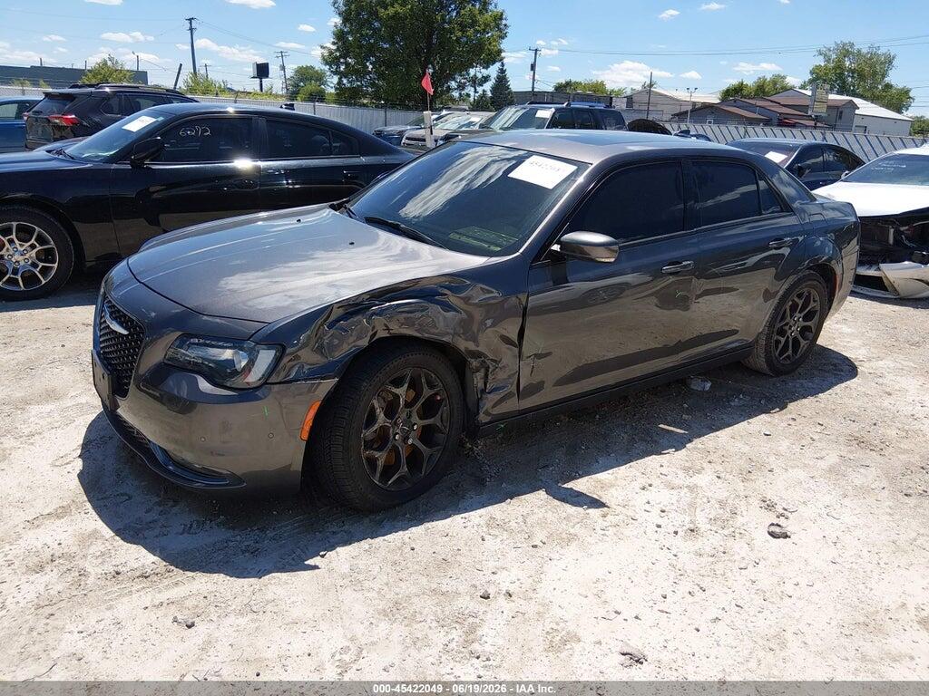 2C3CCAGG9JH165429 2018 CHRYSLER 300 photo no. 2