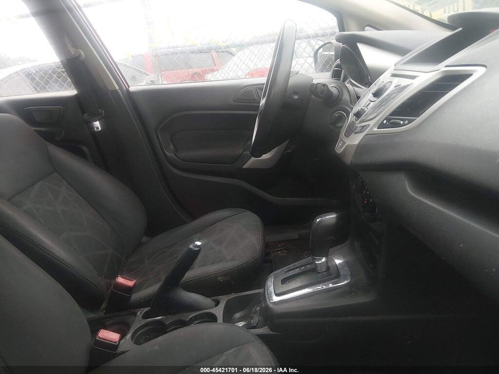 3FADP4FJ4BM185809 2011 FORD FIESTA photo no. 5
