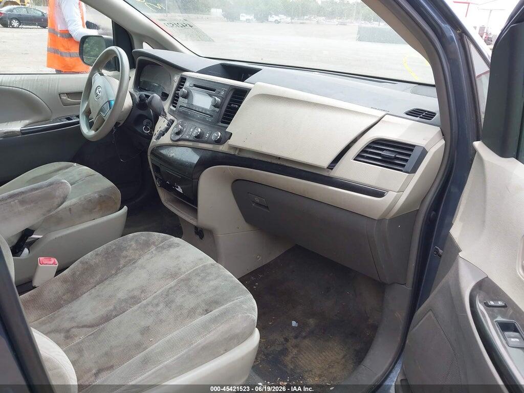 5TDZK3DC7DS392727 2013 TOYOTA SIENNA photo no. 5