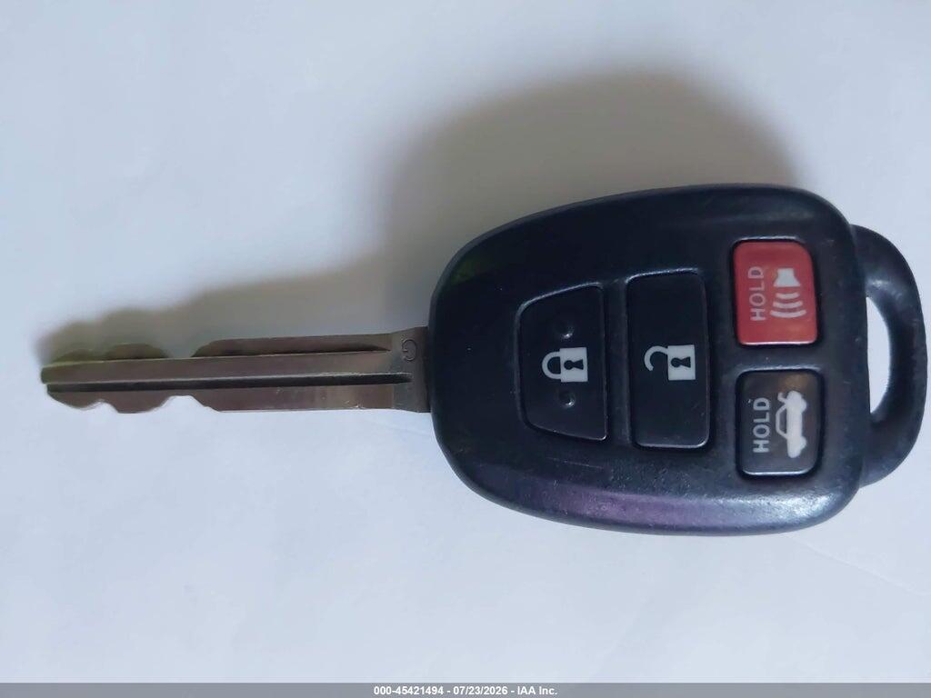 4T1BF1FKXCU071009 2012 TOYOTA CAMRY photo no. 11