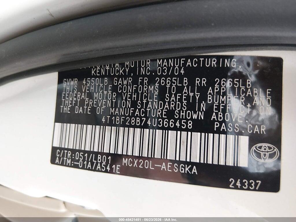 4T1BF28B74U366458 2004 TOYOTA AVALON photo no. 9
