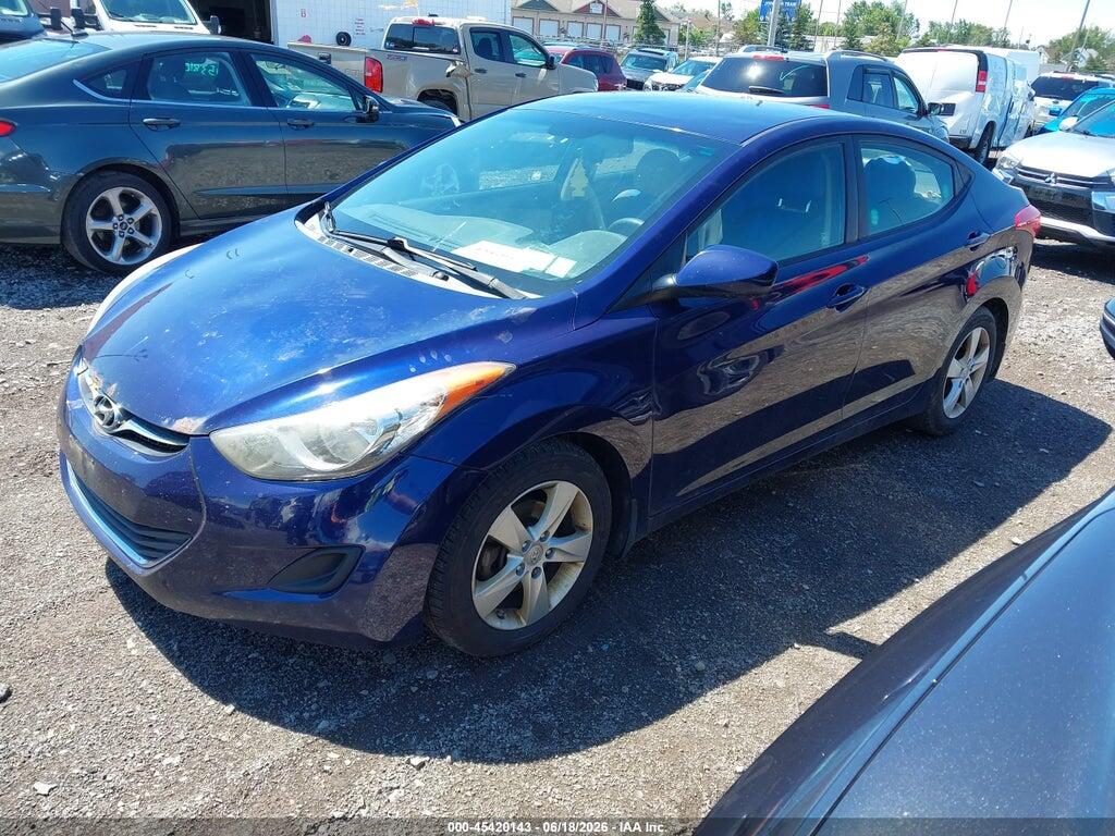 5NPDH4AE0DH374077 2013 HYUNDAI ELANTRA photo no. 2