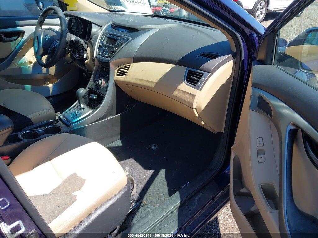 5NPDH4AE0DH374077 2013 HYUNDAI ELANTRA photo no. 5