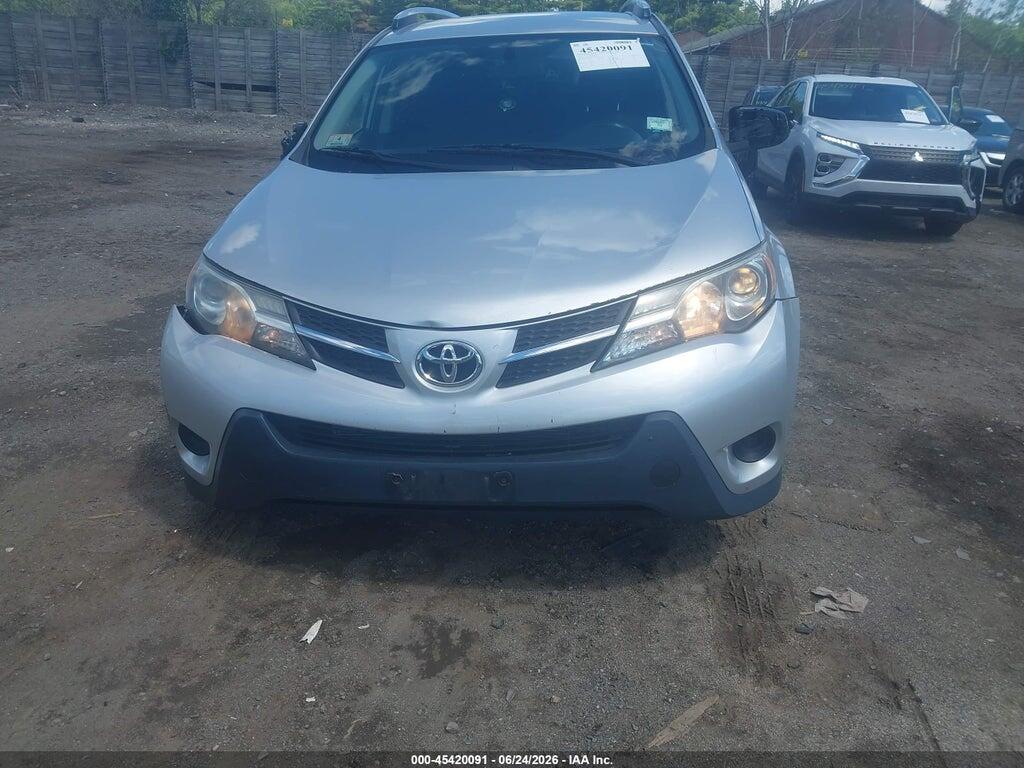 JTMBFREV8FD147796 2015 TOYOTA RAV4 photo no. 12