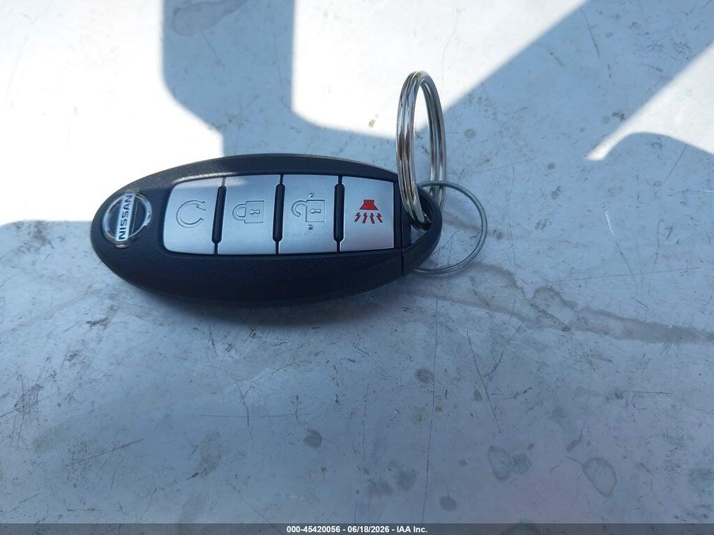 JN1BJ1CP7HW004255 2017 NISSAN ROGUE SPORT photo no. 11