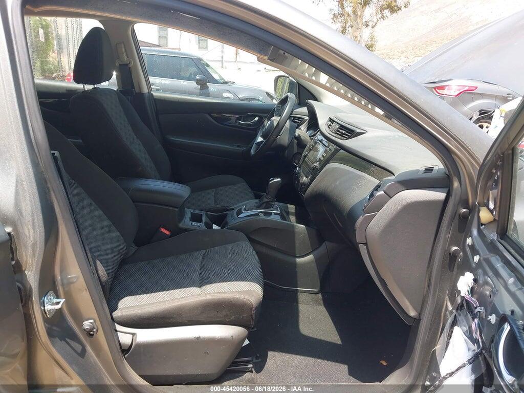 JN1BJ1CP7HW004255 2017 NISSAN ROGUE SPORT photo no. 5