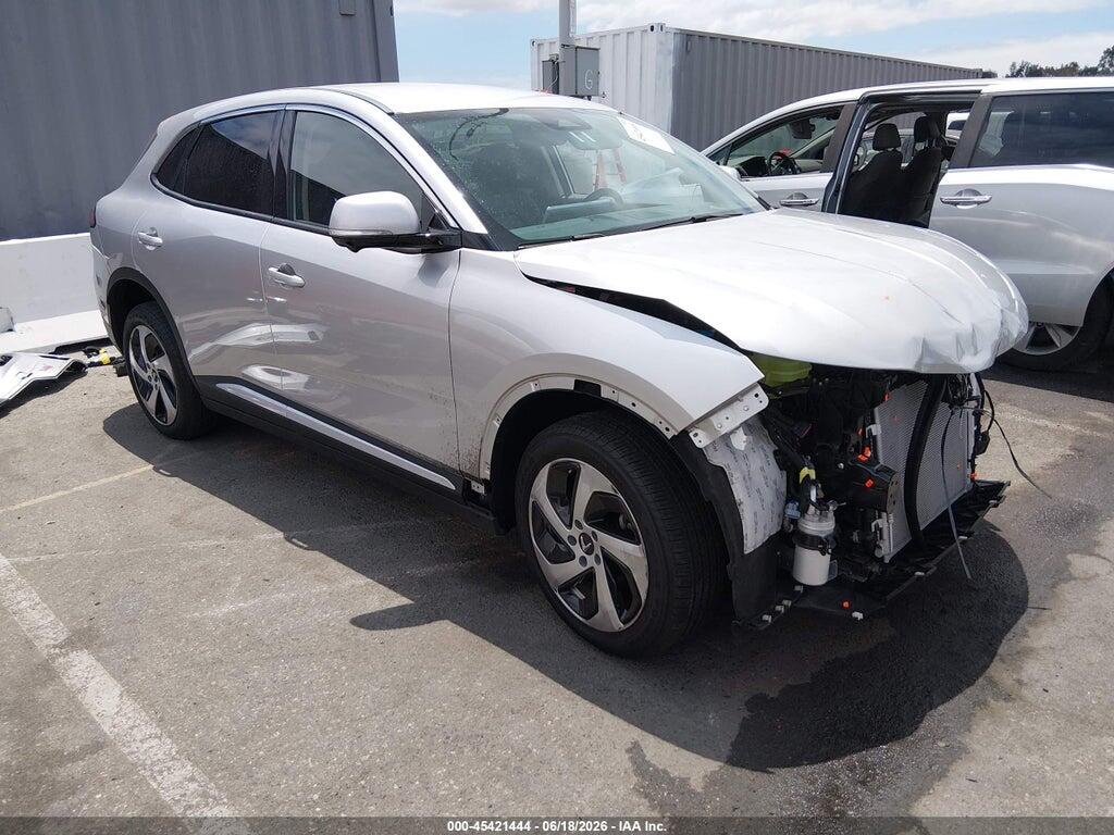 RLLV1AEB0RH008252 2024 VINFAST VF 8 photo no. 1