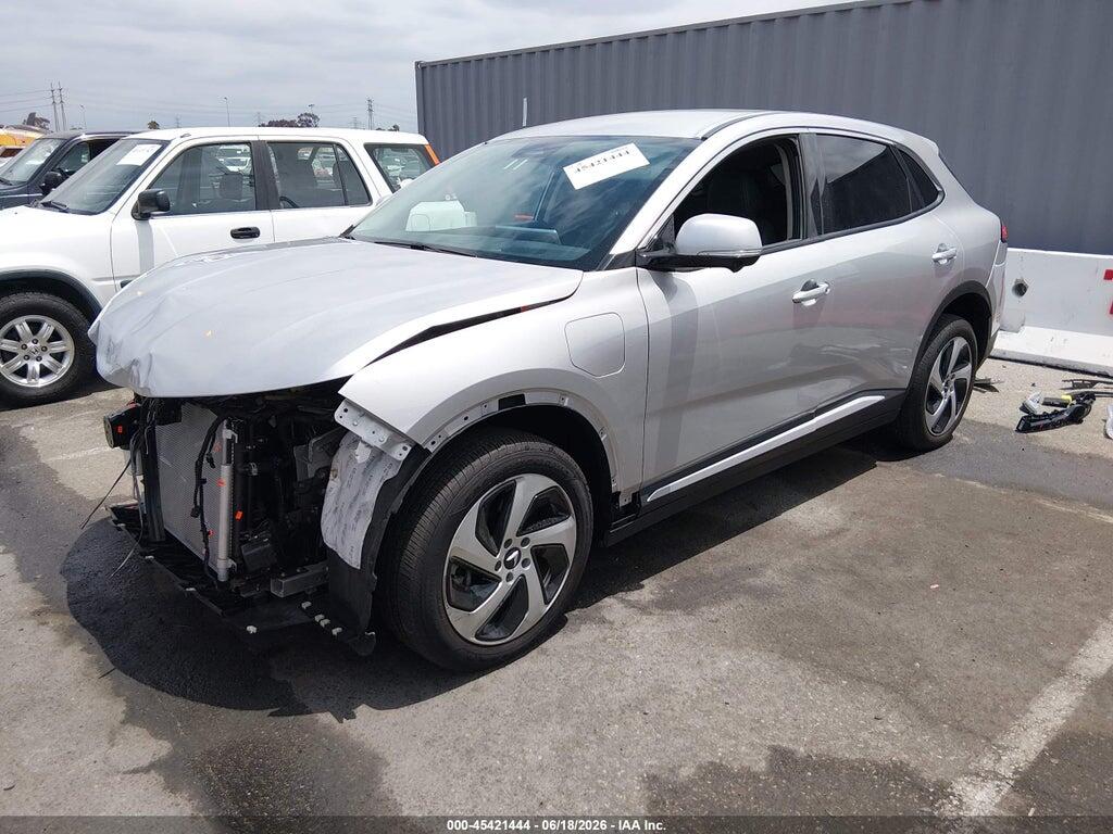 RLLV1AEB0RH008252 2024 VINFAST VF 8 photo no. 2