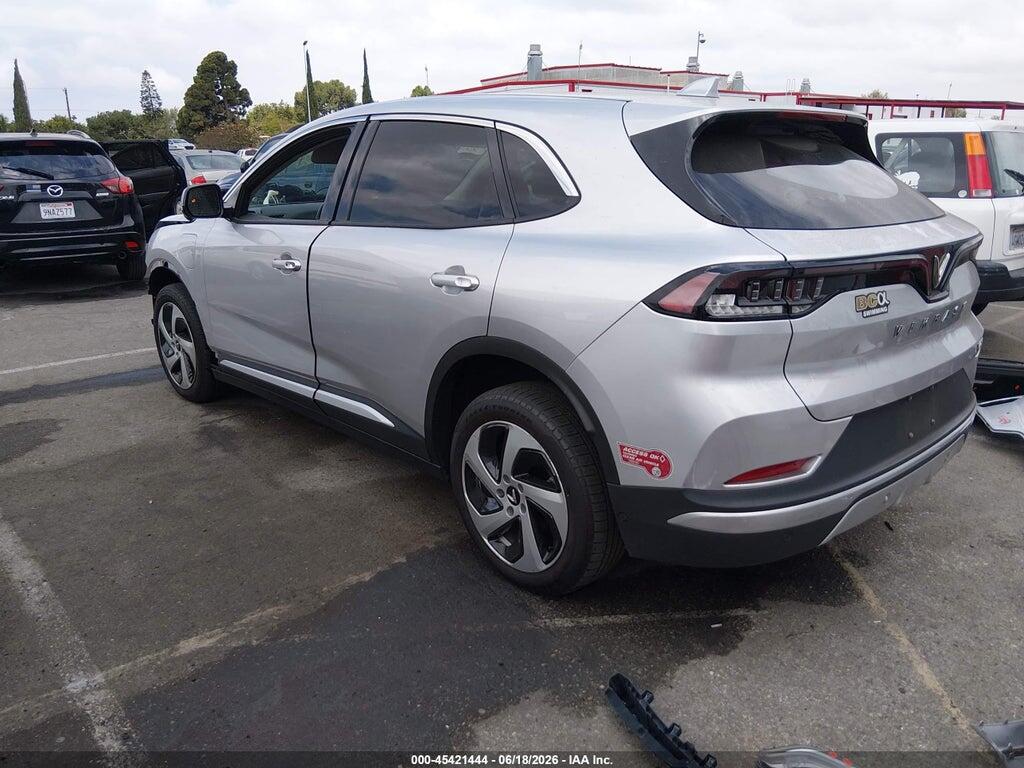 RLLV1AEB0RH008252 2024 VINFAST VF 8 photo no. 3