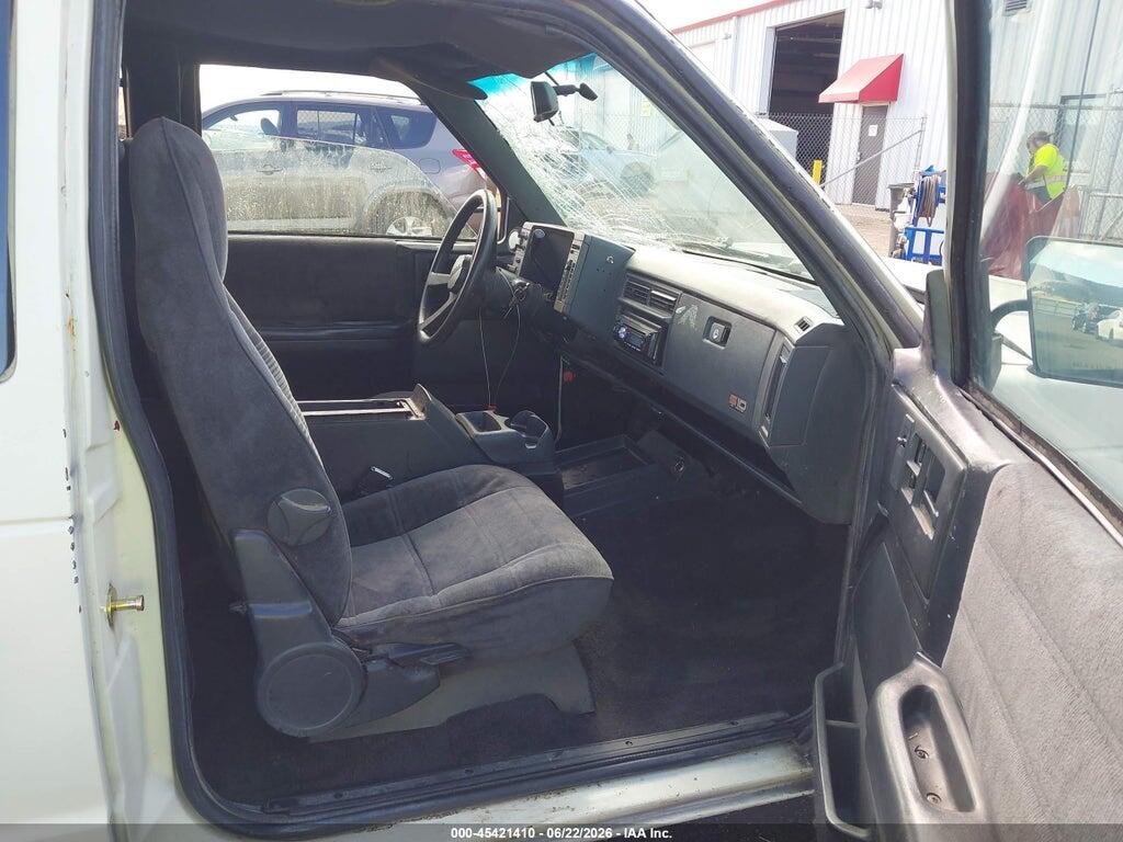 1GCCT19Z9P0123091 1993 CHEVROLET S TRUCK photo no. 5