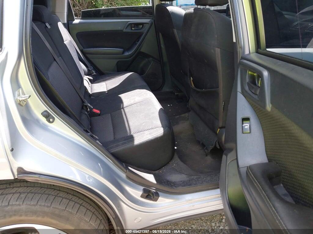 JF2SJAEC7JH593584 2018 SUBARU FORESTER photo no. 8