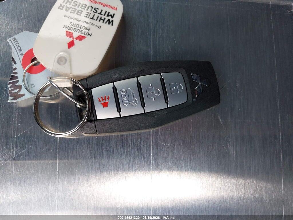 JA4T5VA96SZ008637 2025 MITSUBISHI OUTLANDER PHEV photo no. 11