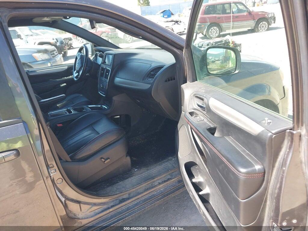 2C4RDGEG8KR646678 2019 DODGE GRAND CARAVAN photo no. 5