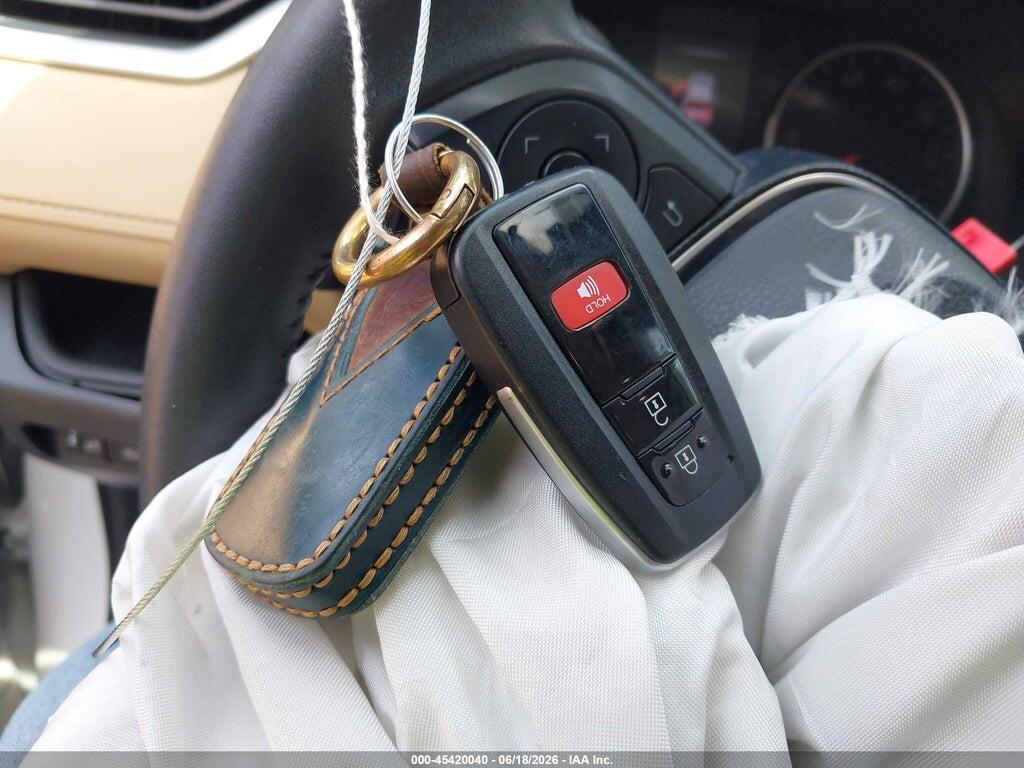 2T3C1RFV2MW147942 2021 TOYOTA RAV4 photo no. 11