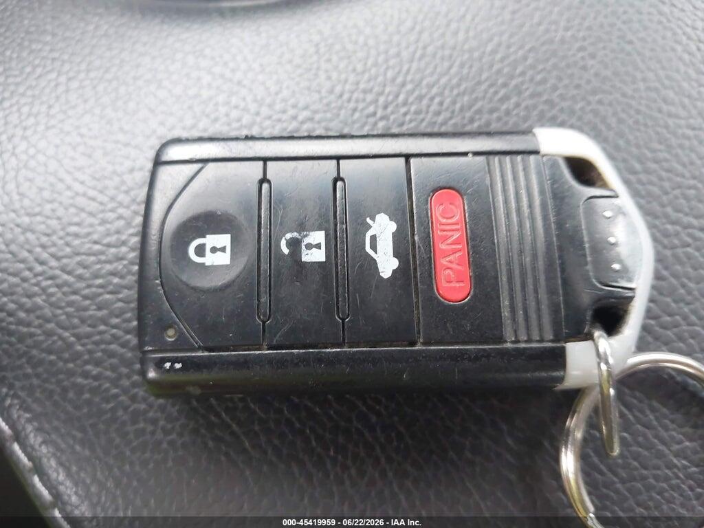 19VDE2E56DE001243 2013 ACURA ILX photo no. 11