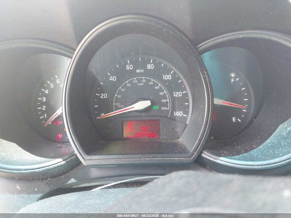 KNADN4A37D6303828 2013 KIA RIO photo no. 7