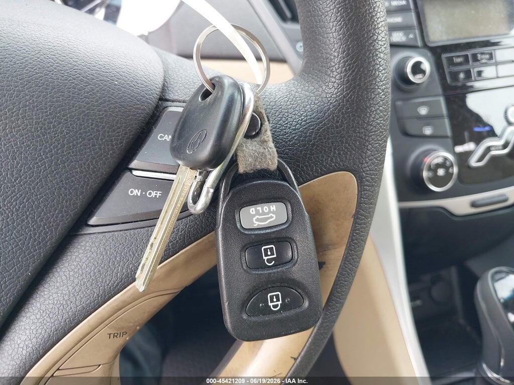 5NPEB4AC3DH725634 2013 HYUNDAI SONATA photo no. 11