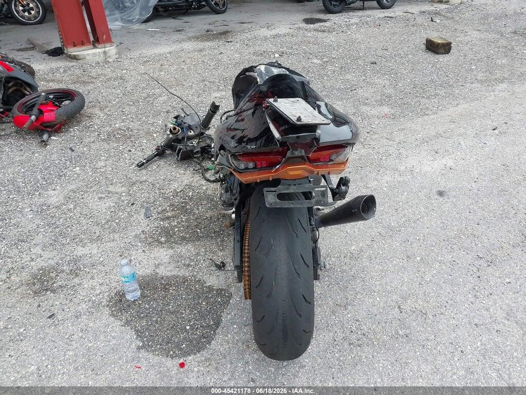 JS1EJ11B9N7101586 2022 SUZUKI GSX1300 photo no. 6