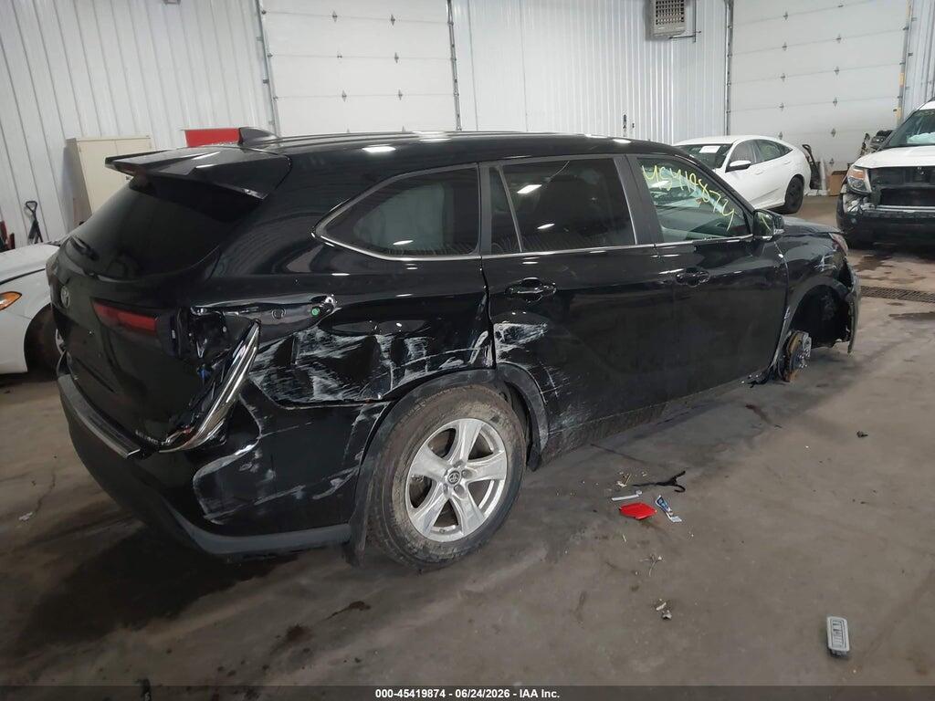 5TDKDRBH3PS516963 2023 TOYOTA HIGHLANDER photo no. 4