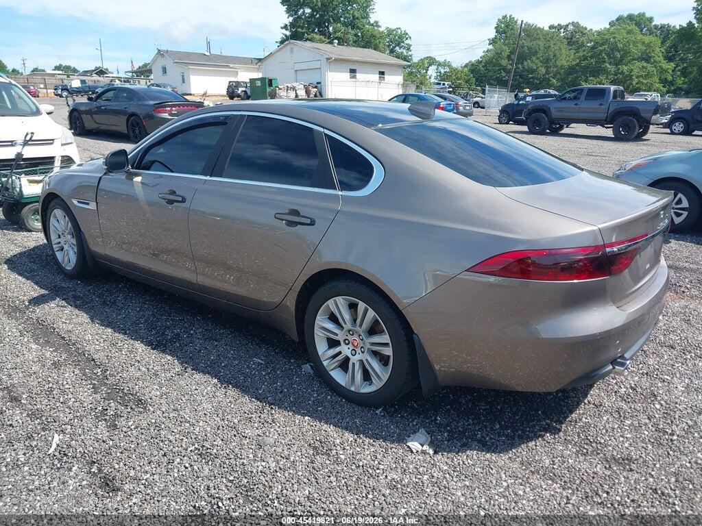 SAJBD4BV5HCY35679 2017 JAGUAR XF photo no. 3